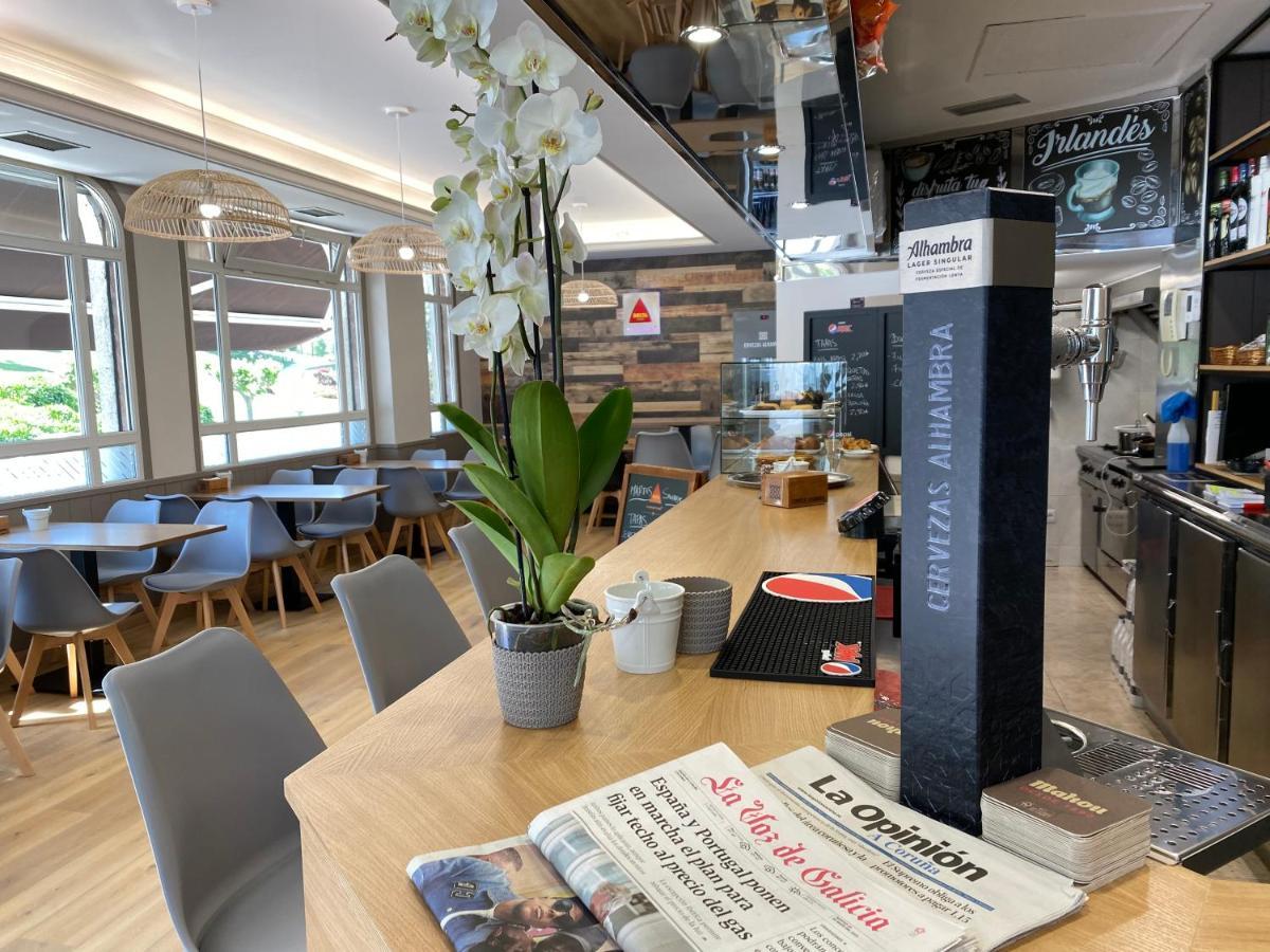 Saudade Hostal Cafeteria A Coruña Dış mekan fotoğraf