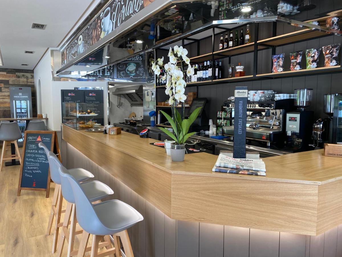 Saudade Hostal Cafeteria A Coruña Dış mekan fotoğraf